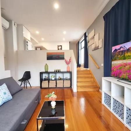 Rosie Townhouse In Prime Location Close To Cbd-3